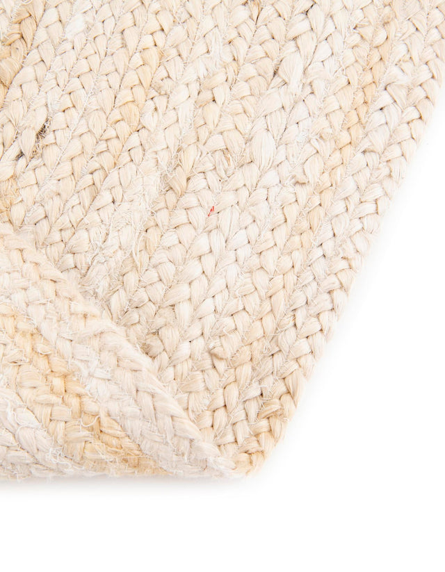 White 3' 3 x 5' 1 Braided Jute Oval Rug