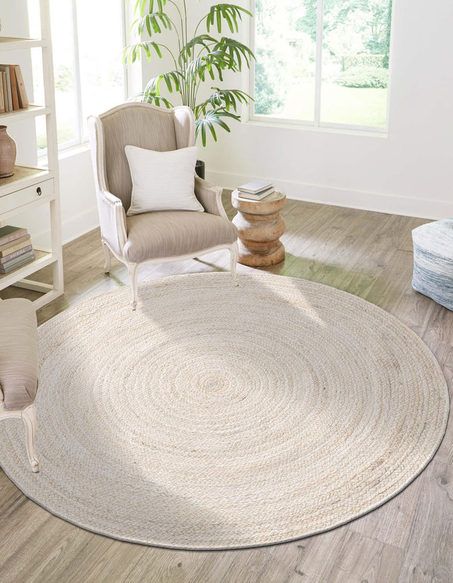 White 8' x 8' Braided Jute Round Rug