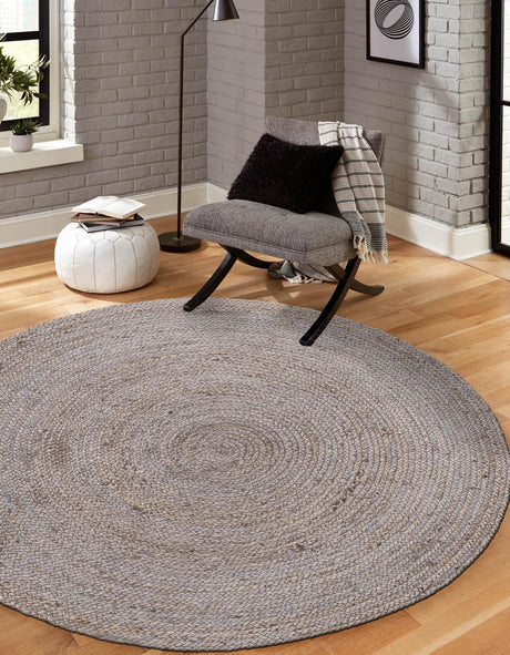 Gray 8' x 8' Braided Jute Round Rug