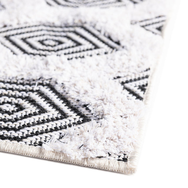 Black 6' 4 x 9' Sabrina Soto Casa Rectangle Area Rug 100% Cotton Geometric Pattern All Natural Material Eco Friendly Carpet for Sale at Rug Engine