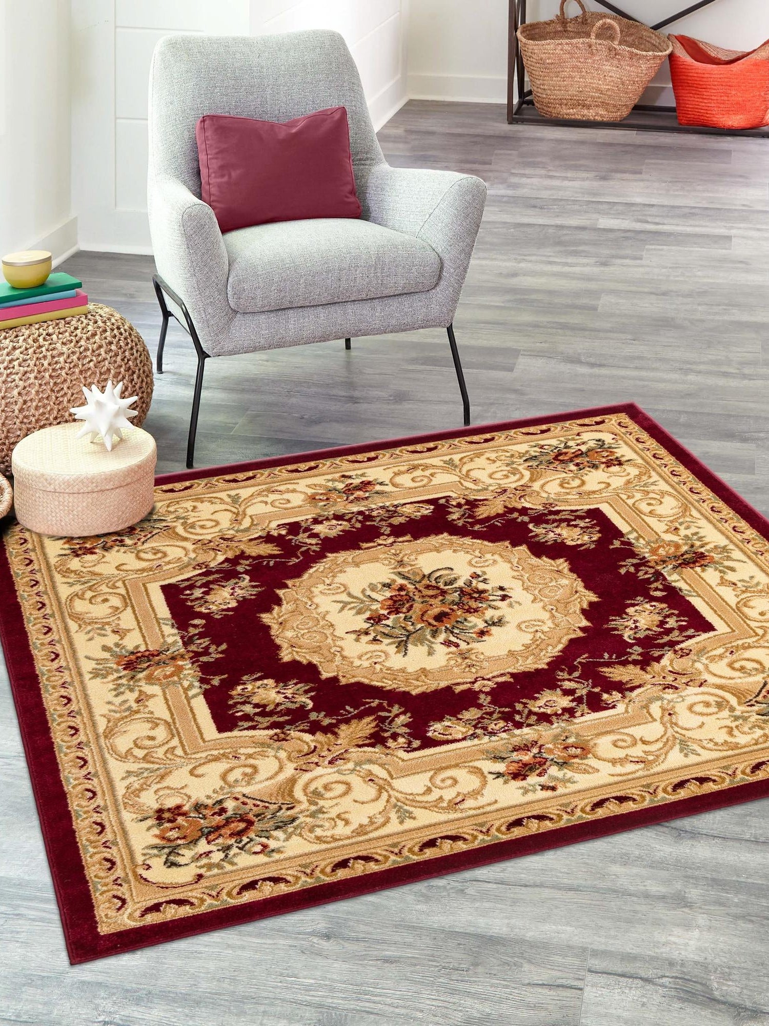 Red 7' 10 x 7' 10 Versailles Square Area Rug