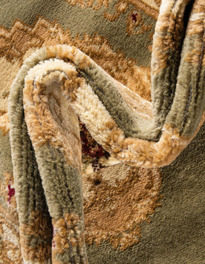 Green 4' 1 x 4' 1 Versailles Square Area Rug