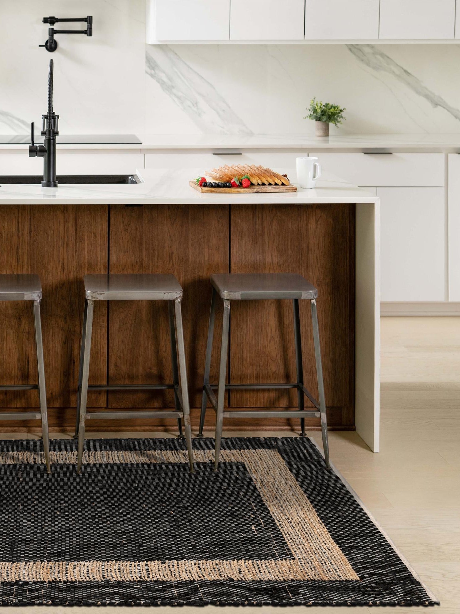 Black 4' 1 x 6' 1 Chindi Jute Rectangle Area Rug Interior Design Home Decor Carpet Mat for Sale at Rug Engine