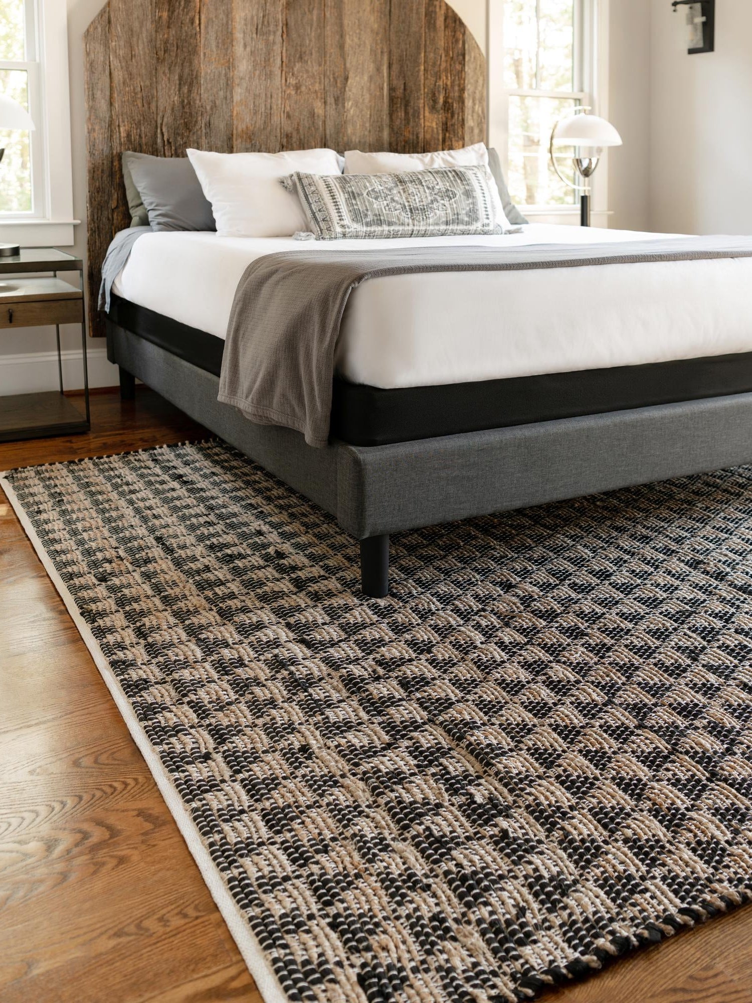 Black 10' x 14' 1 Chindi Jute Rectangle Area Rug Interior Design Home Decor Carpet Mat for Sale at Rug Engine