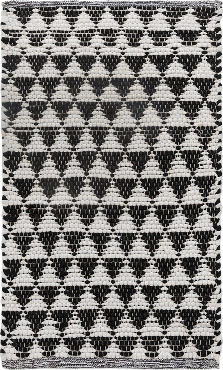 White Black 2' x 3' 1 Chindi Jute Rectangle Rug