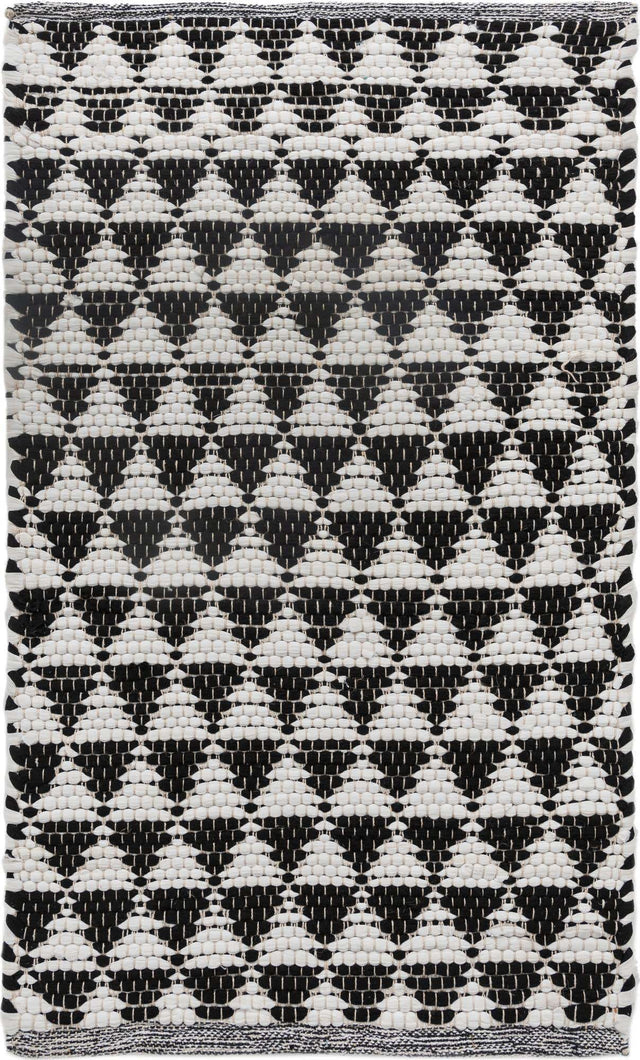 White Black 2' x 3' 1 Chindi Jute Rectangle Rug