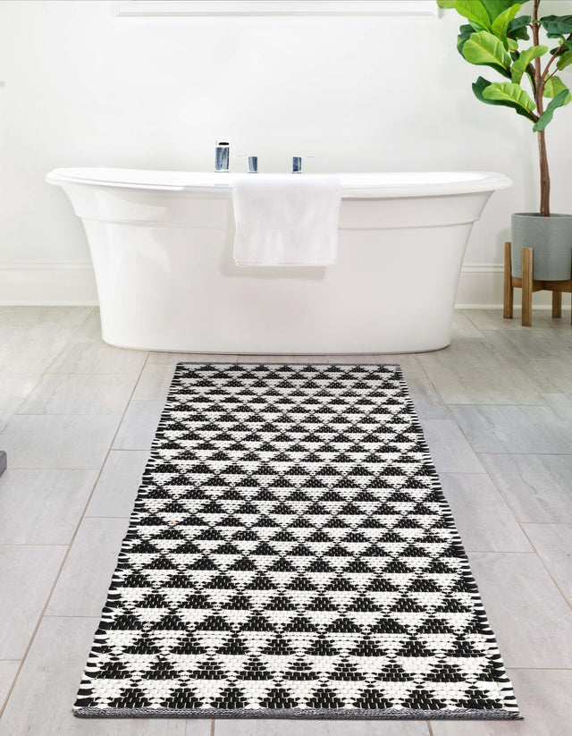 White Black 2' 2 x 6' 1 Chindi Jute Runner Rug