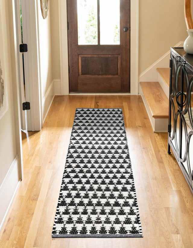 White Black 2' 2 x 6' 1 Chindi Jute Runner Rug