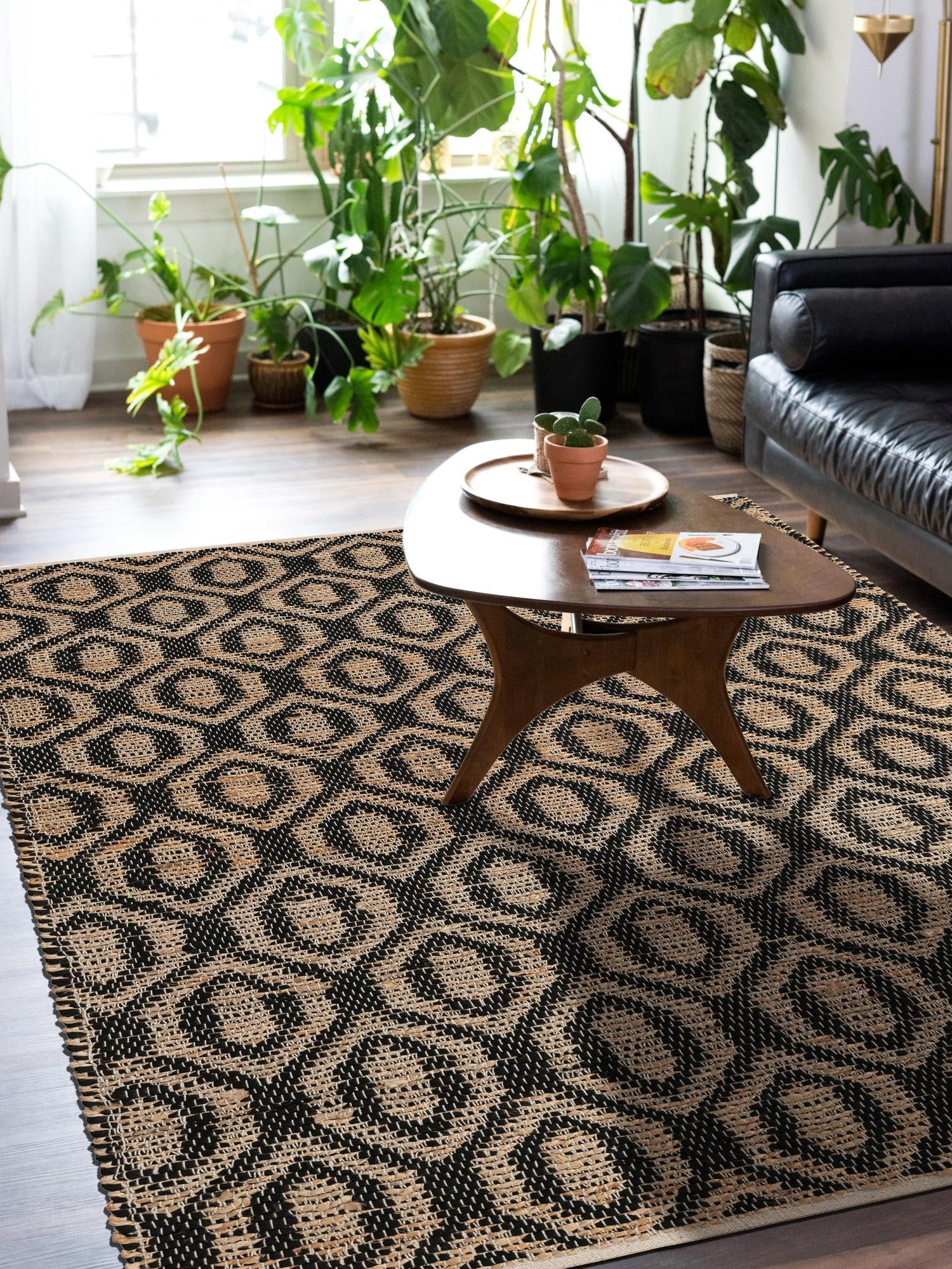 Black 5' 1 x 8' Chindi Jute Rectangle Area Rug Interior Design Home Decor Carpet Mat for Sale at Rug Engine