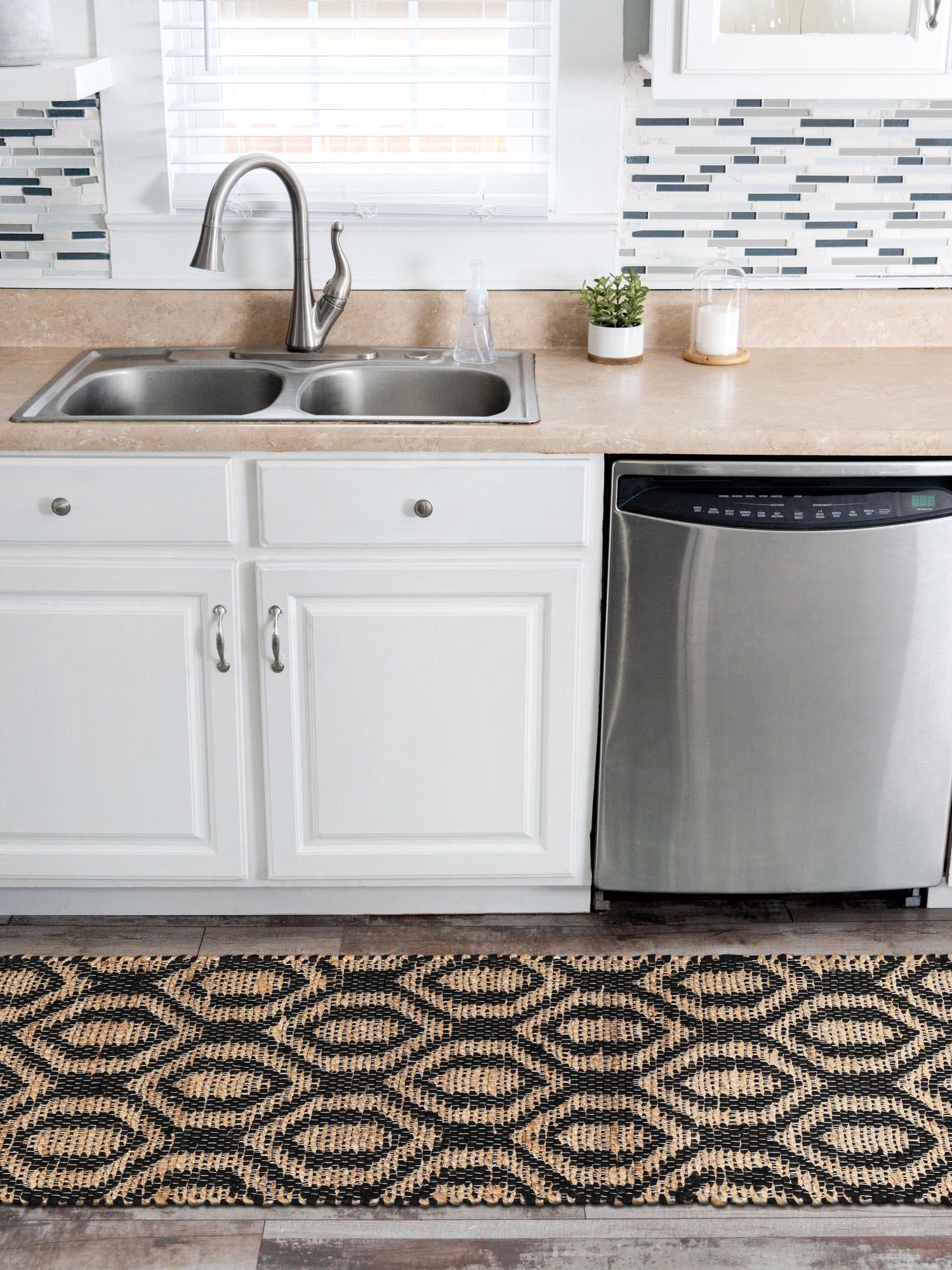 Black 2' 7 x 10' Chindi Jute Runner Area Rug Interior Design Home Decor Carpet Mat for Sale at Rug Engine