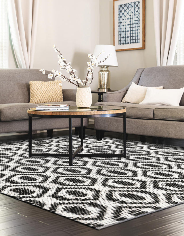 Black and White 9' x 12' Chindi Jute Rectangle Rug