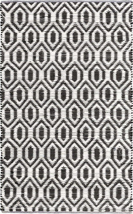 Black and White 5' 1 x 8' Chindi Jute Rectangle Rug