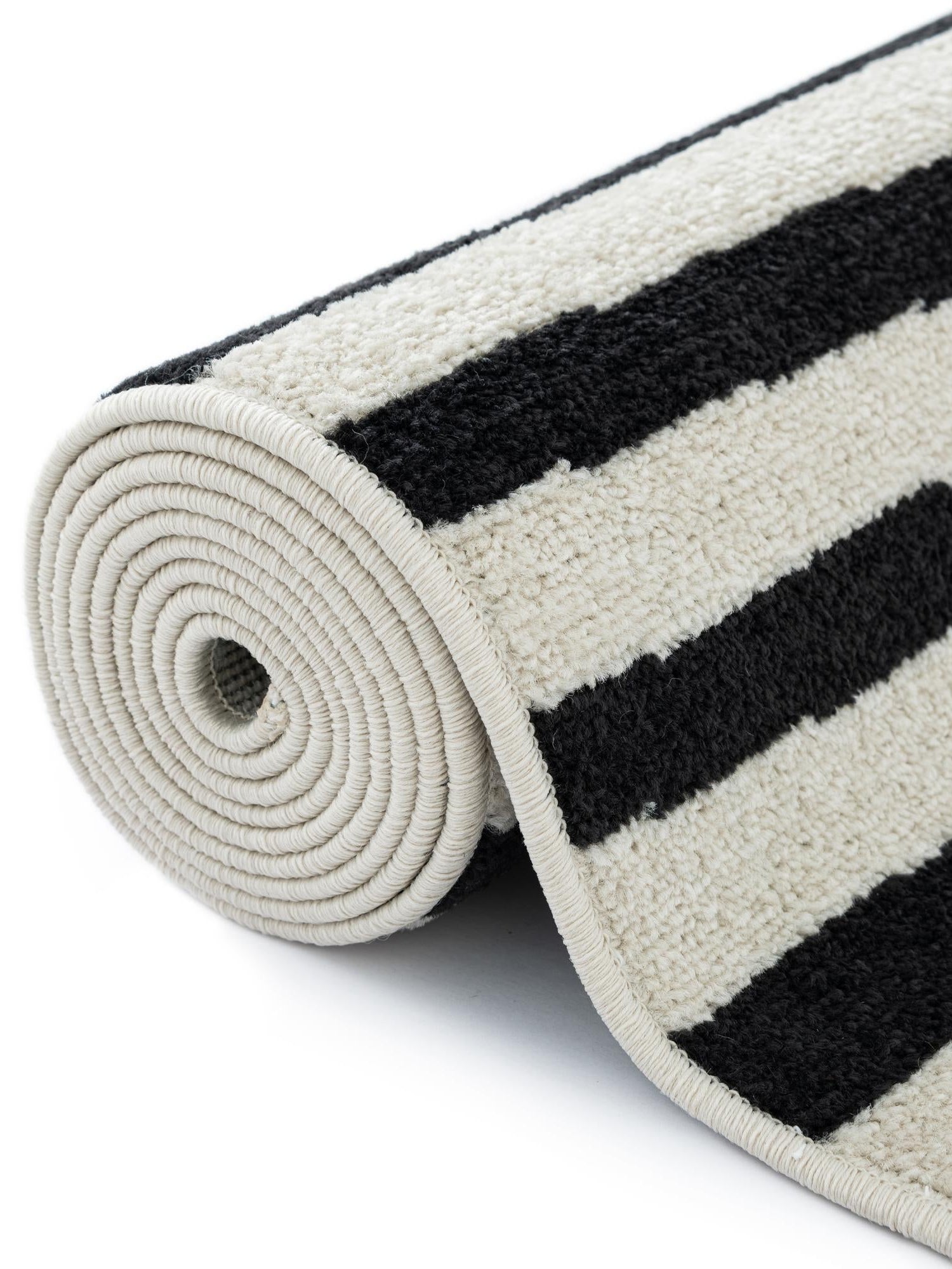 Black 5' 3 x 5' 3 Williamsburg Square Area Rug 100% Polypropylene With Cotton Backing Durable Easy Clean Stain Resistant Carpet for Sale at Rug Engine
