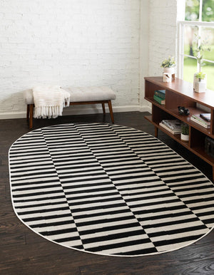 Black 3' 3 x 5' 3 Williamsburg Oval Area Rug 100% Polypropylene With Cotton Backing Durable Easy Clean Stain Resistant Carpet for Sale at Rug Engine