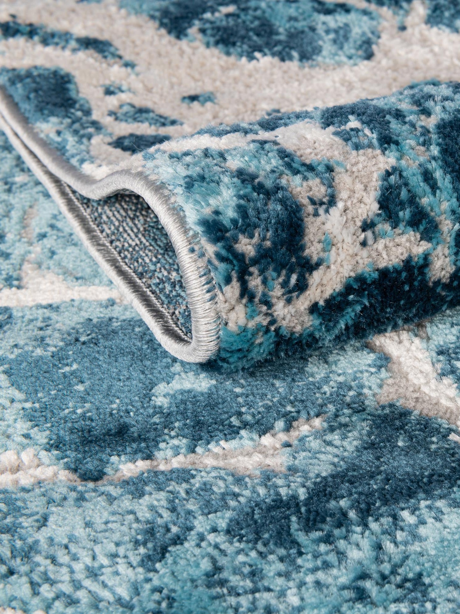 Blue 4' x 6' Oasis Rectangle Area Rug 65% Polypropylene & 35% Polyester Contemporary Carpet for Living Rooms, Bedroom, Kitchen, Dining, Office for Sale at Rug Engine
