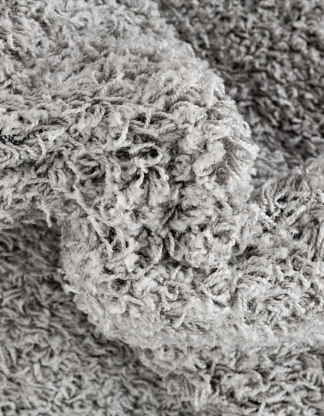 Light Gray 6' x 6' Everyday Shag Round Area Rug Thick Soft Touch Fluffy & Plush Shaggy Pile 100% Polypropylene With Cotton Backing Durable  Carpet for Sale at Rug Engine