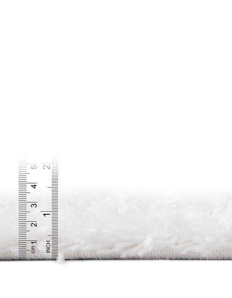 Snow White 7' 10 x 7' 10 Everyday Shag Octagon Area Rug Thick Soft Touch Fluffy & Plush Shaggy Pile 100% Polypropylene With Cotton Backing Durable  Carpet for Sale at Rug Engine