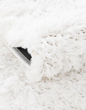 Snow White 2' 6 x 10' Everyday Shag Runner Area Rug Thick Soft Touch Fluffy & Plush Shaggy Pile 100% Polypropylene With Cotton Backing Durable  Carpet for Sale at Rug Engine