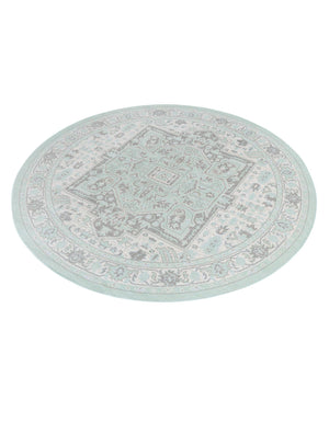 Mint 7' x 7' Whitney Round Area Rug