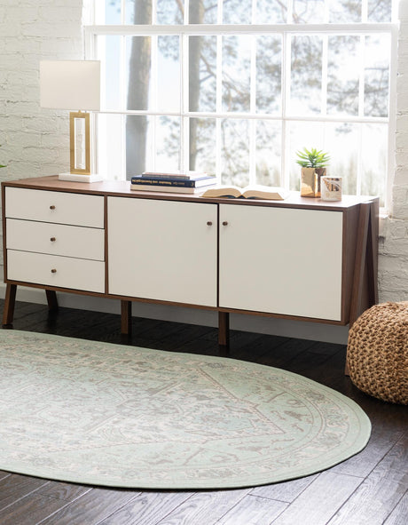 Mint 5' x 8' Whitney Oval Area Rug