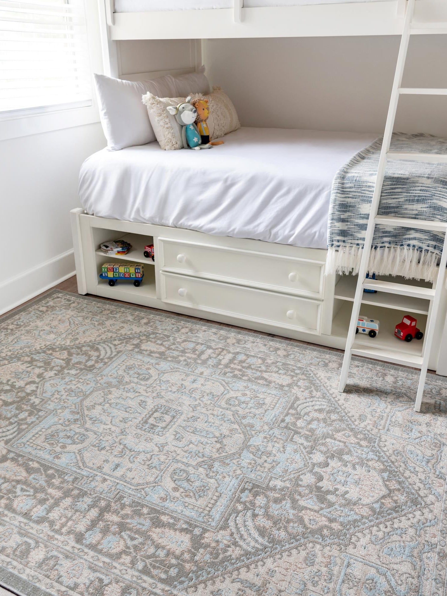 Cloud Gray 9' x 12' Whitney Rectangle Area Rug