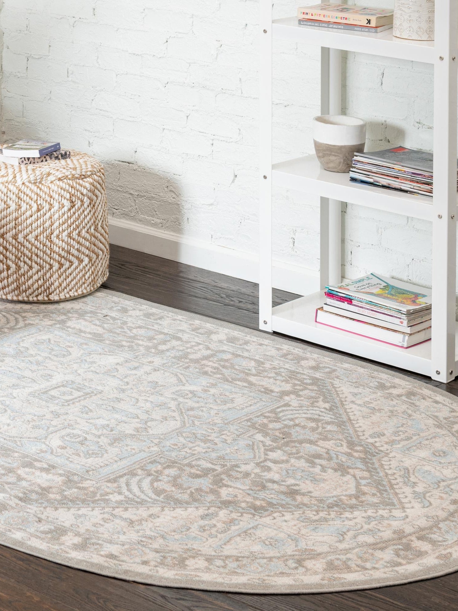 Cloud Gray 3' x 5' 3 Whitney Oval Area Rug