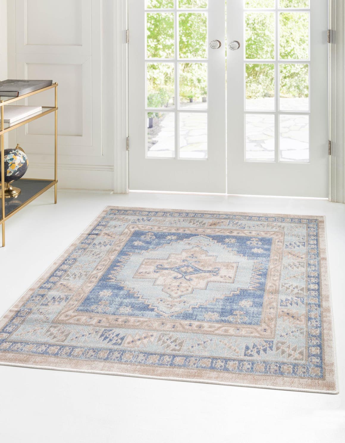 Sky blue 4' x 4' Whitney Square Area Rug