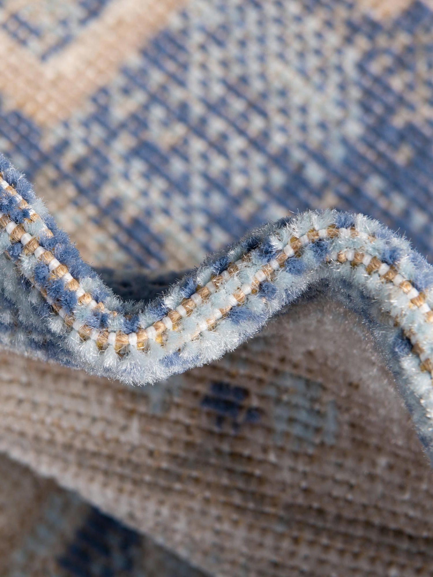 Sky blue 3' x 5' 3 Whitney Oval Area Rug