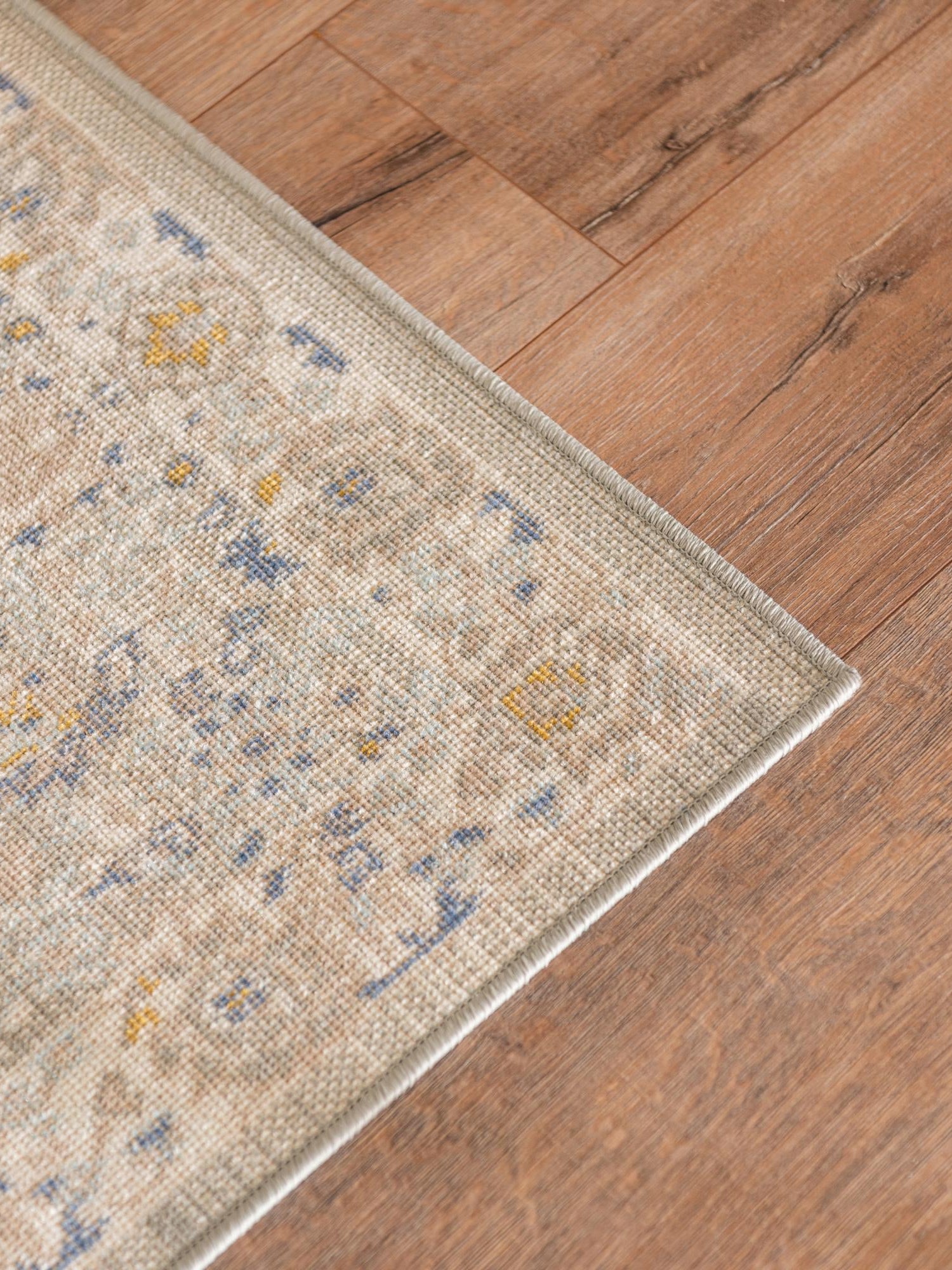 Cloud Gray 2' x 6' Whitney Runner Area Rug