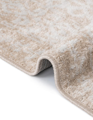 Beige 4' 1 x 4' 1 Oxford Square Area Rug