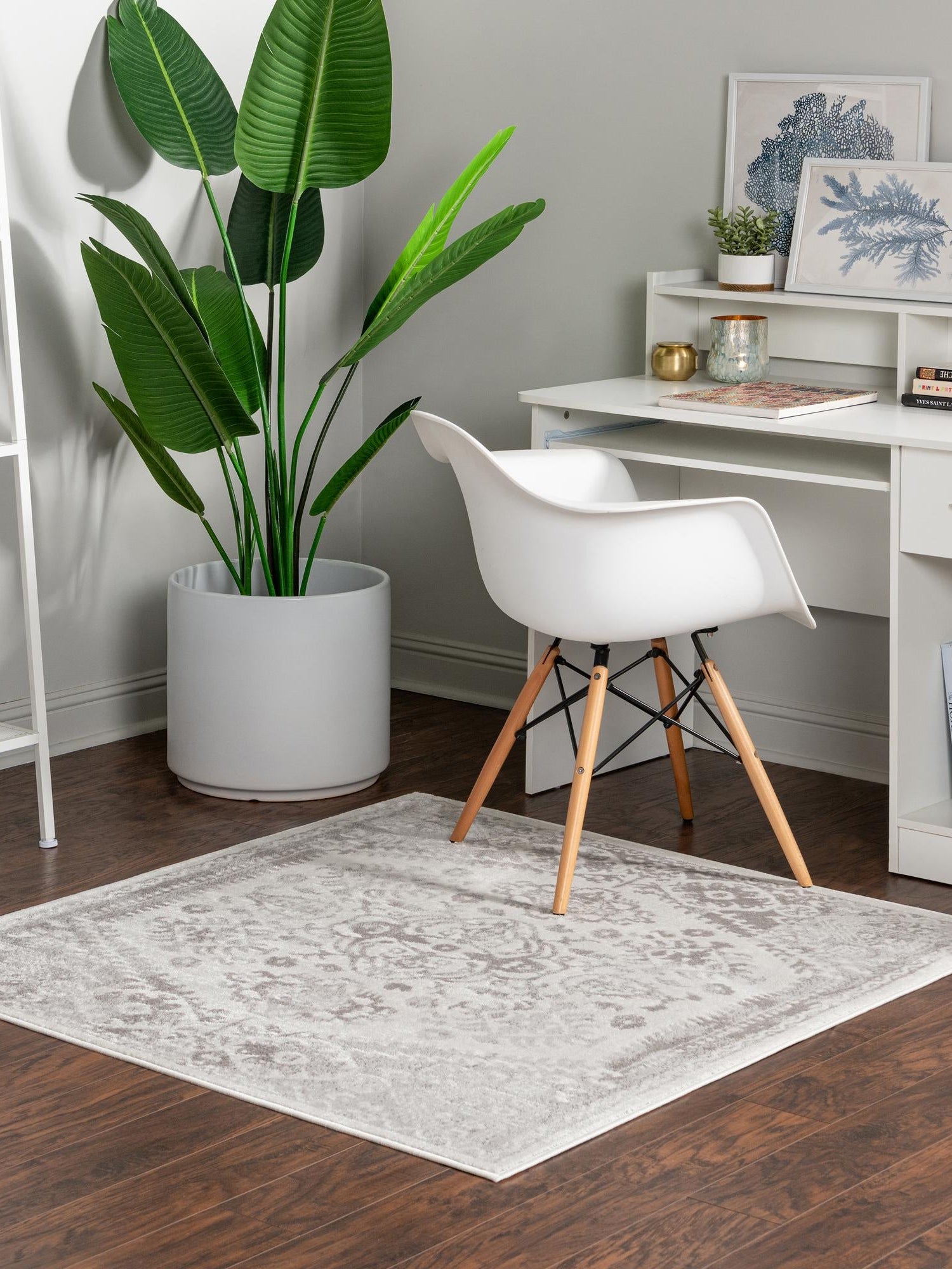 Cream 7' 10 x 7' 10 Oxford Square Area Rug Traditional Design 100% Polypropylene Carpet for Living Room, Bedrooms, Dining, Office for Sale at Rug Engine