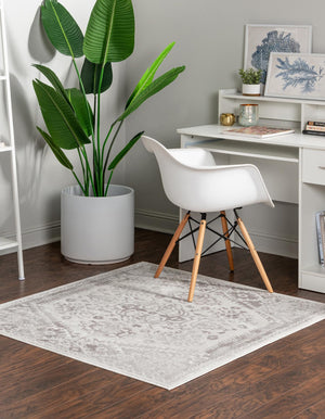 Cream 7' 10 x 7' 10 Oxford Square Area Rug