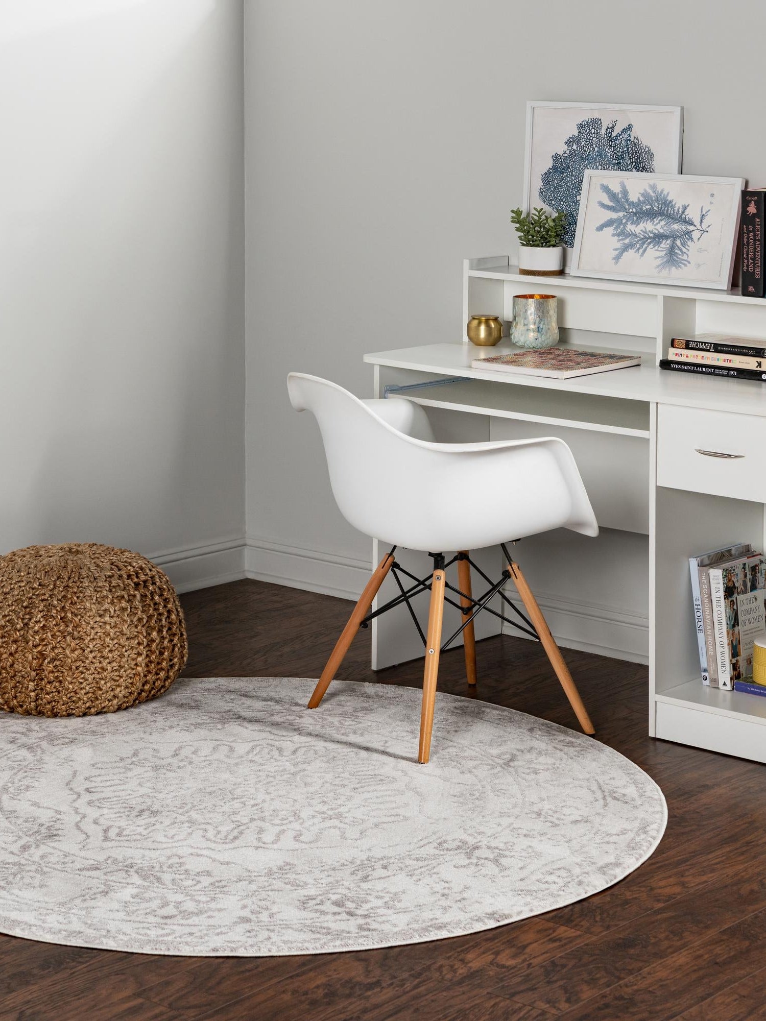 Ivory 5' 3 x 5' 3 Oxford Round Area Rug Traditional Design 100% Polypropylene Carpet for Living Room, Bedrooms, Dining, Office for Sale at Rug Engine