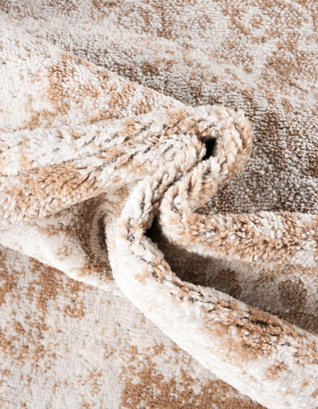 Beige 4' 1 x 4' 1 Oxford Square Area Rug