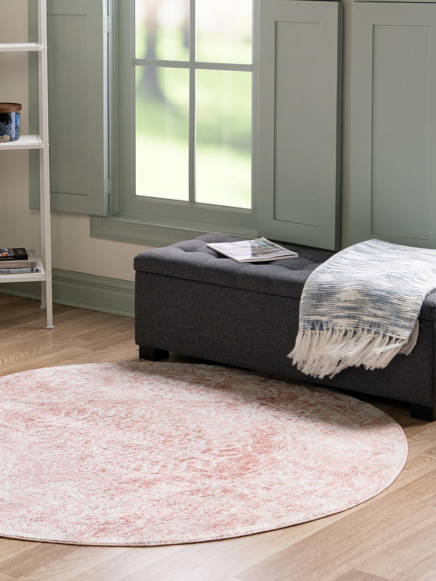 Pink 5' 3 x 5' 3 Oxford Round Area Rug Traditional Design 100% Polypropylene Carpet for Living Room, Bedrooms, Dining, Office for Sale at Rug Engine