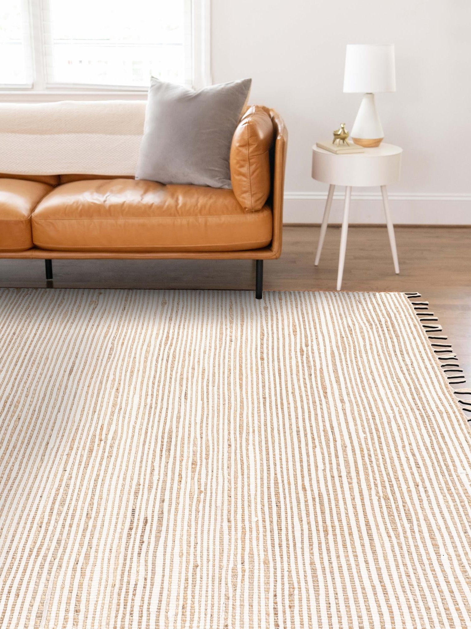 Natural 4' 1 x 6' 1 Chindi Jute Rectangle Area Rug Interior Design Home Decor Carpet Mat for Sale at Rug Engine