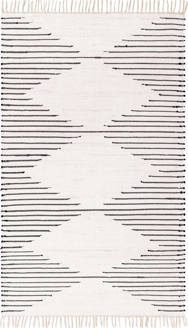 White 5' 1 x 8' Chindi Cotton Rectangle Rug