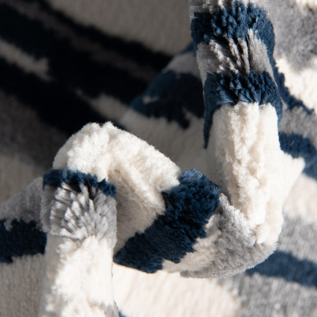 Navy Blue 5' 3 x 8' Vince Camuto Rectangle Area Rug Durable Easy Clean Modern Carpet for Unique Home Interior Decorating for Sale at Rug Engine
