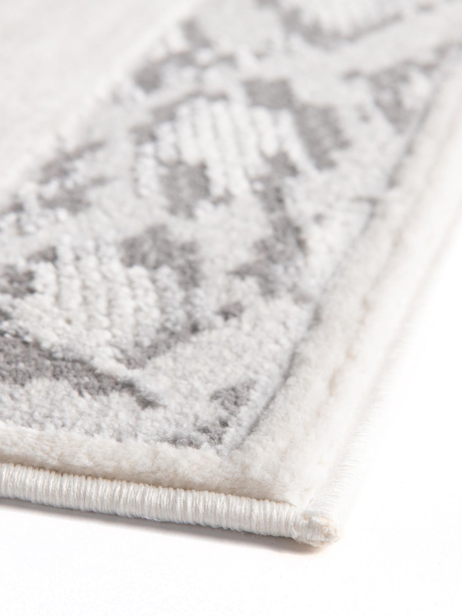 White 4' x 6' Vince Camuto Rectangle Area Rug Durable Easy Clean Modern Carpet for Unique Home Interior Decorating for Sale at Rug Engine