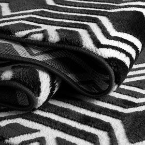 Black 4' x 4' Vince Camuto Round Area Rug Durable Easy Clean Modern Carpet for Unique Home Interior Decorating for Sale at Rug Engine