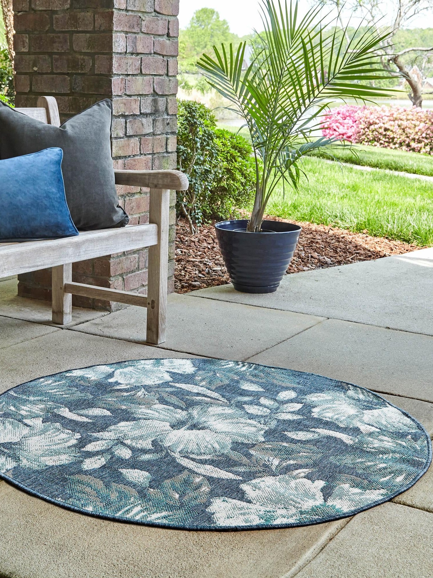 Blue 4' x 4' Outdoor Coastal Round Area Rug Weather Resistant for Patio, Deck, Terrace, Balcony, Porch 100% Polypropylene Coastal Decor Carpet for Sale at Rug Engine