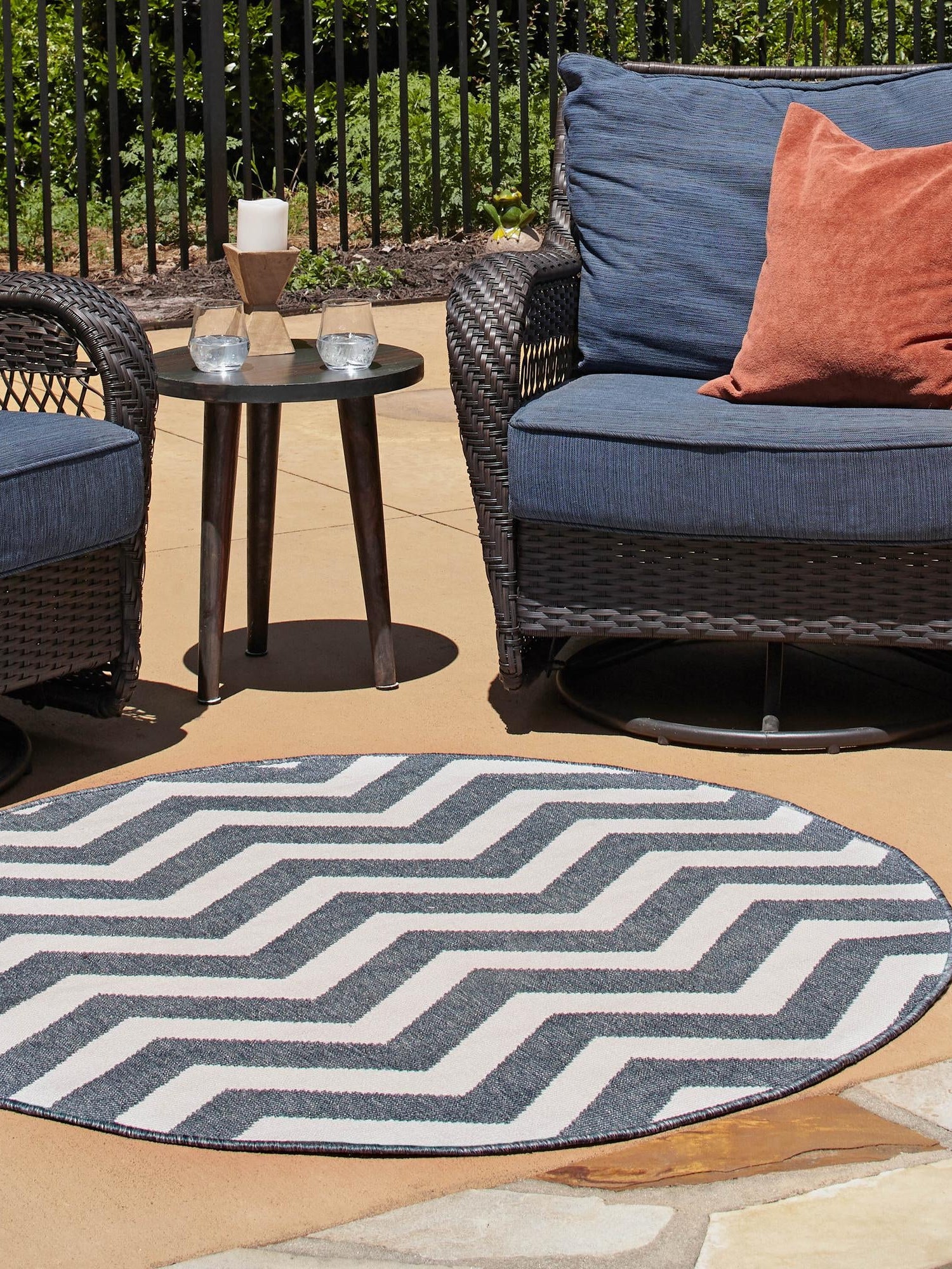 Navy Blue 7' x 7' Outdoor Coastal Round Area Rug Weather Resistant for Patio, Deck, Terrace, Balcony, Porch 100% Polypropylene Coastal Decor Carpet for Sale at Rug Engine