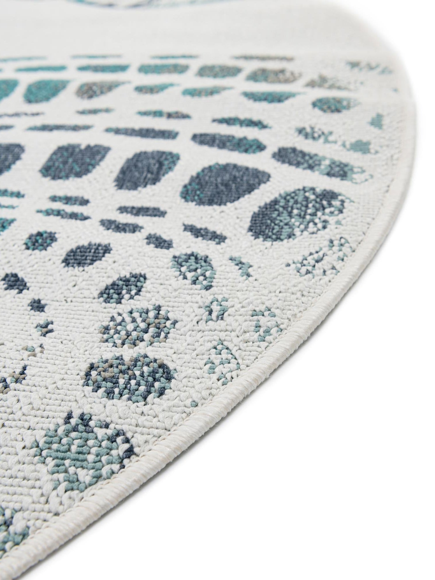 Ivory 7' 10 x 7' 10 Outdoor Coastal Round Area Rug Weather Resistant for Patio, Deck, Terrace, Balcony, Porch 100% Polypropylene Coastal Decor Carpet for Sale at Rug Engine