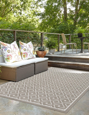 Gray 4' x 6' Outdoor Trellis Rectangle Area Rug Weather Resistant for Patio, Deck, Terrace, Balcony, Porch Geometric Design Water Safe Outside Carpet for Sale at Rug Engine
