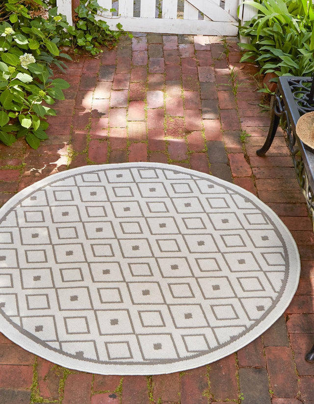 Ivory 4' x 4' Outdoor Trellis Round Area Rug Weather Resistant for Patio, Deck, Terrace, Balcony, Porch Geometric Design Water Safe Outside Carpet for Sale at Rug Engine