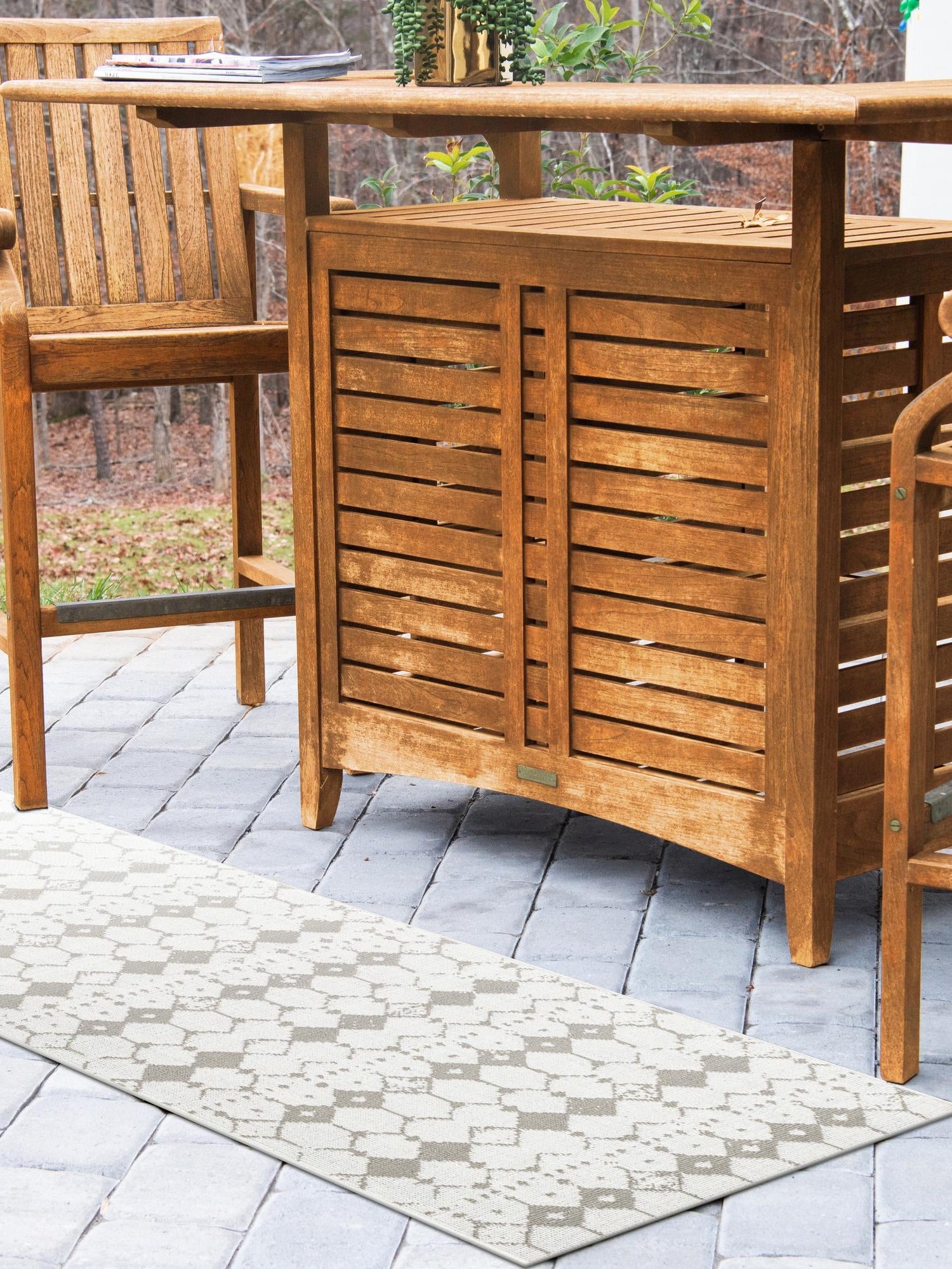 Ivory and Gray 2' x 8' Outdoor Trellis Runner Area Rug Weather Resistant for Patio, Deck, Terrace, Balcony, Porch Geometric Design Water Safe Outside Carpet for Sale at Rug Engine