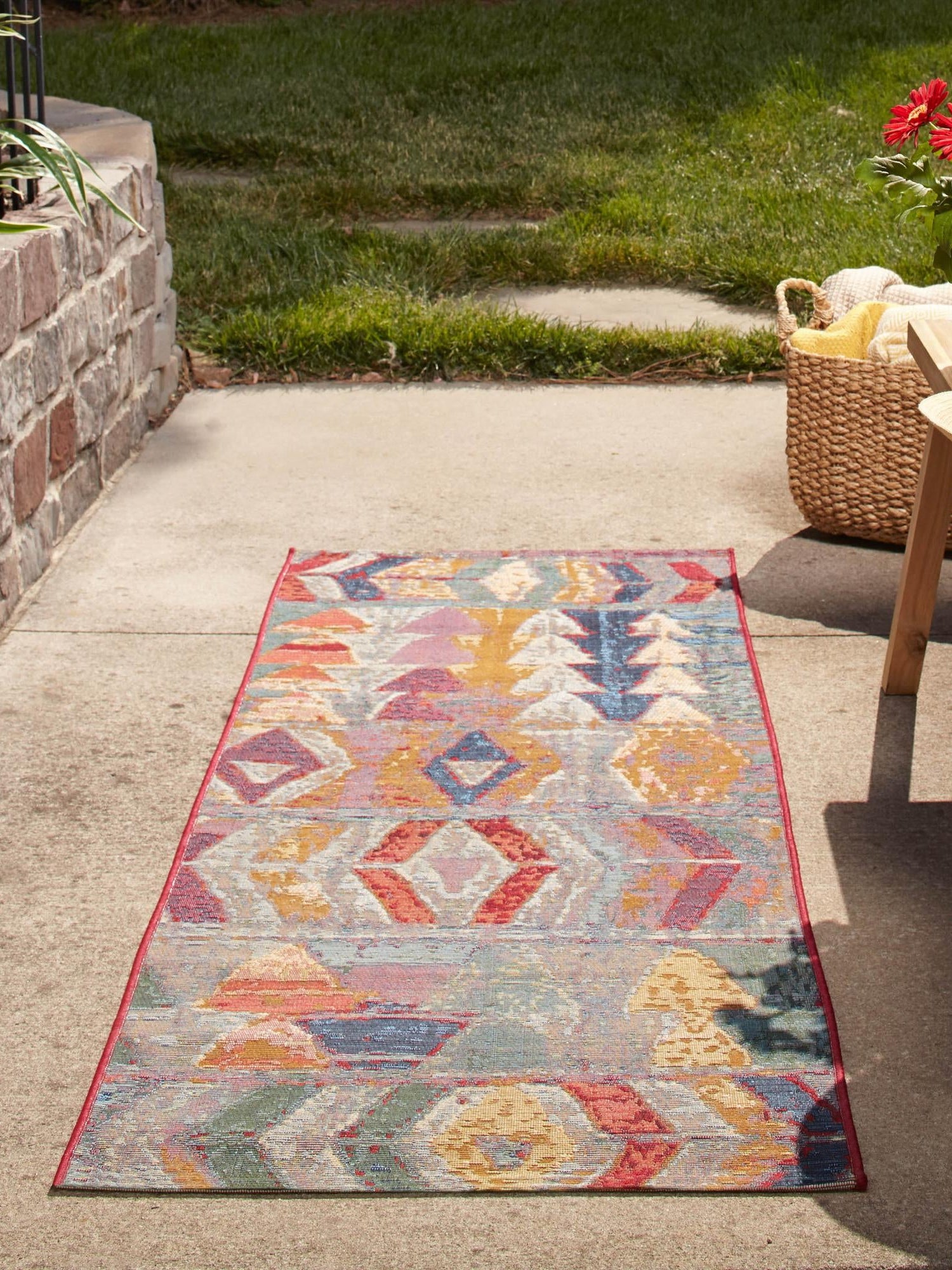 Multicolor 2' 7 x 10' Outdoor Modern Runner Area Rug Weather Resistant for Patio, Deck, Terrace, Balcony, Porch 100% Polypropylene Modern Outside Carpet for Sale at Rug Engine