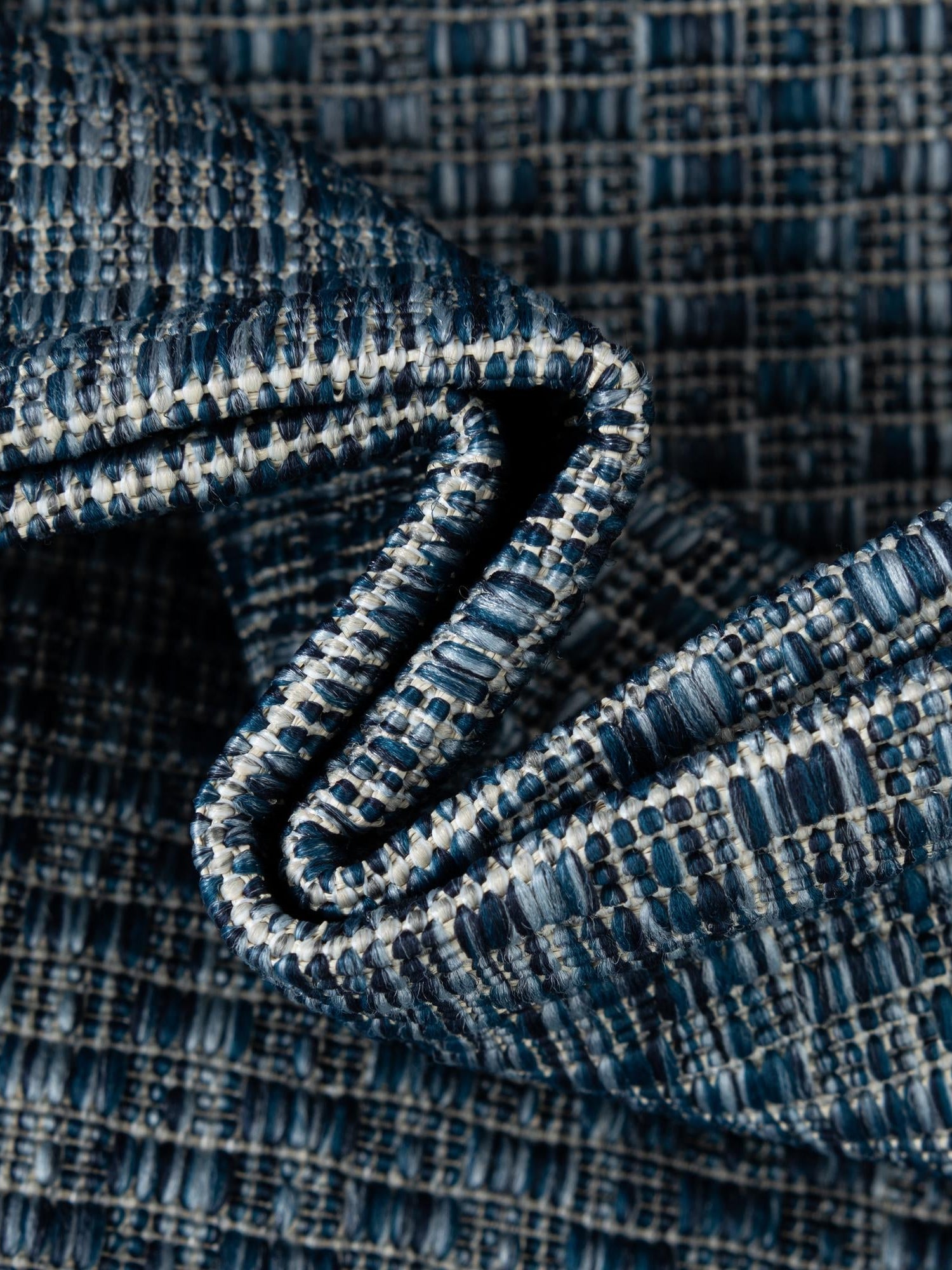 Blue 3' 1 x 5' 3 Outdoor Border Oval Area Rug Weather Resistant for Patio, Deck, Terrace, Balcony, Porch