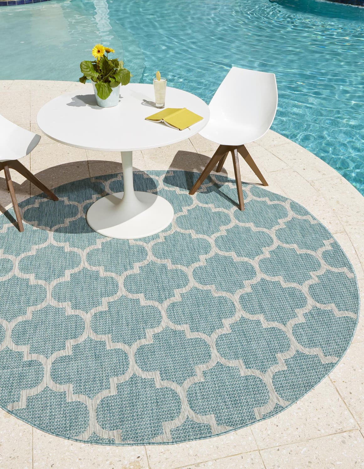 Aquamarine 4' 1 x 4' 1 Outdoor Trellis Round Area Rug Weather Resistant for Patio, Deck, Terrace, Balcony, Porch Geometric Design Water Safe Outside Carpet for Sale at Rug Engine