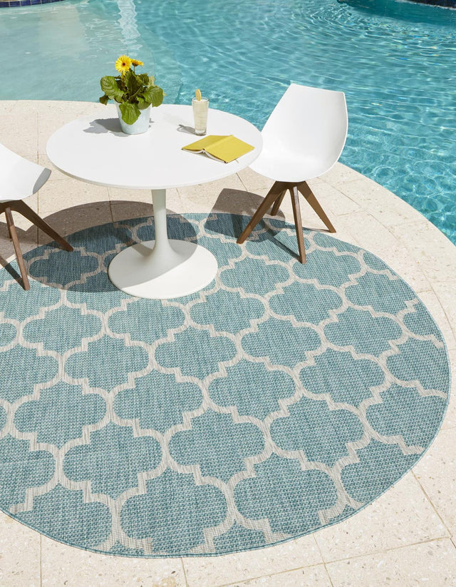 Aquamarine 4' 1 x 4' 1 Outdoor Trellis Round Area Rug Weather Resistant for Patio, Deck, Terrace, Balcony, Porch Geometric Design Water Safe Outside Carpet for Sale at Rug Engine